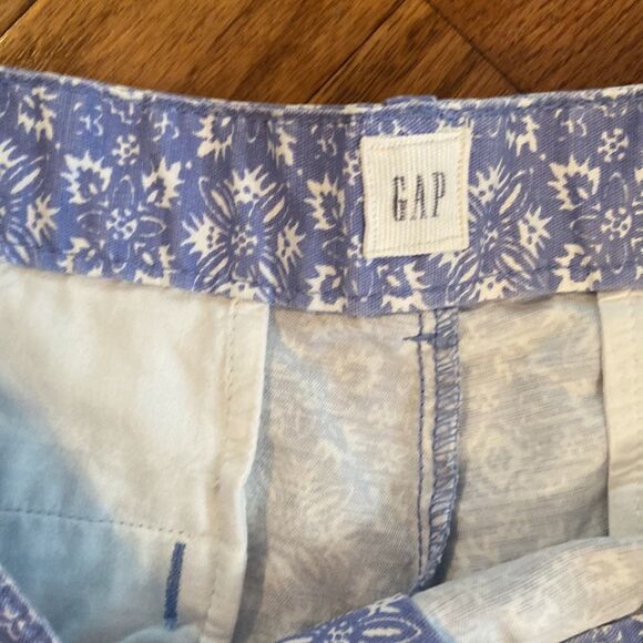 Gap shorts size 12 - 3 inch inseam- - Picture 3 of 10